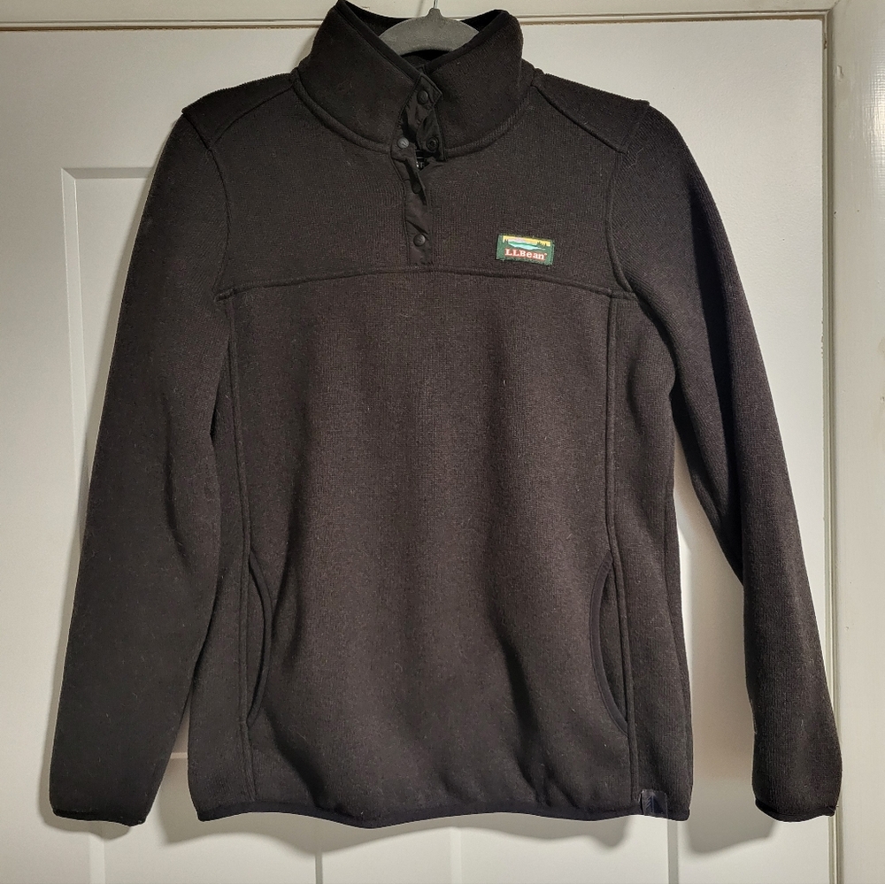 L.L. Bean Black Quarter Snap